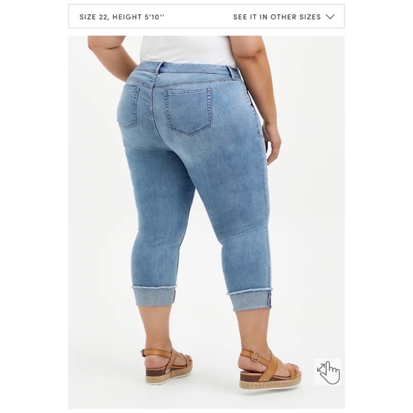 NEW Torrid 22 Crop Boyfriend Straight Vintage Stretch Mid-Rise Jean, Read Info - Picture 3 of 16